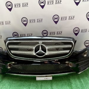 Бампер передний Mercedes Benz E-class AMG W213 в отличном состоянии, оригинал, без ремонтов, в наличии в России.