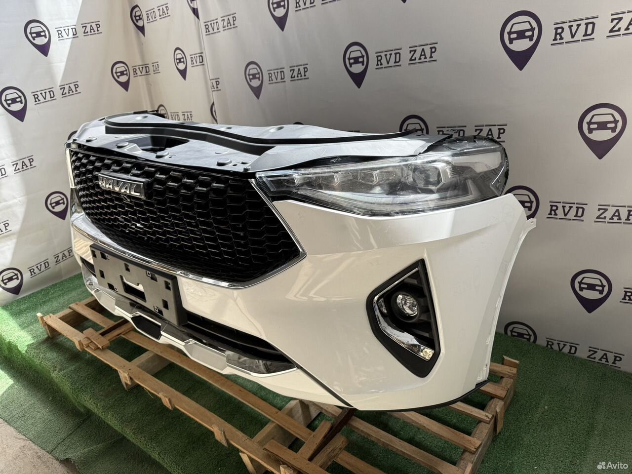 Ноускат HAVAL F7, F7x в наличии в России. Комплект: бампер, фары, радиатор, решетка и вентилятор. Состояние отличное.