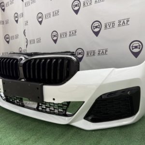 Бампер передний BMW 5 G30/31 (2016-2025) M-packet в отличном состоянии, оригинал, в наличии в России.