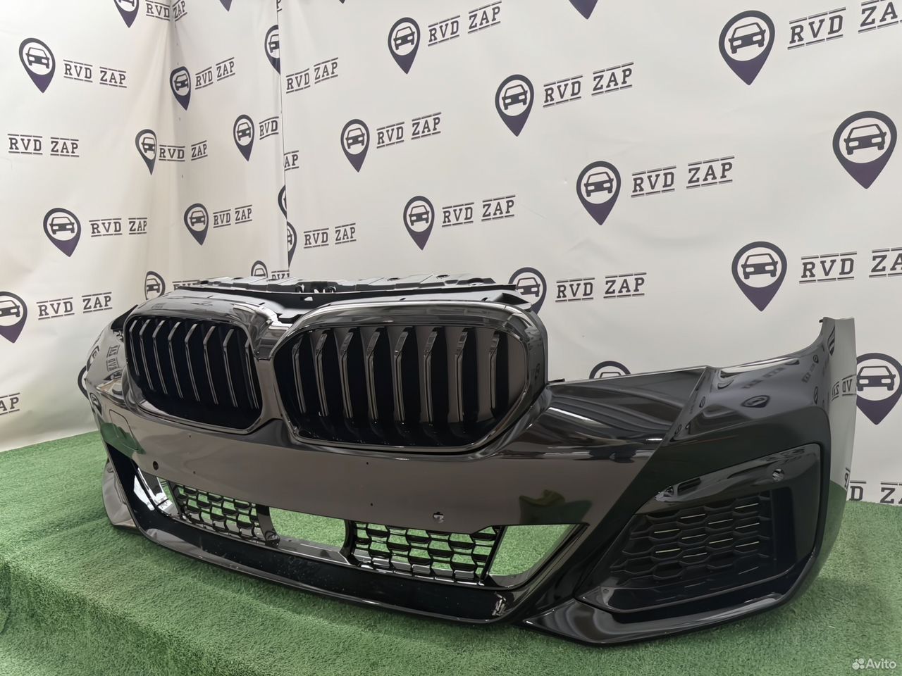 Бампер передний BMW 5 G30/31 (2016-2025) M-packet в отличном состоянии. Оригинал, в наличии, доставка любой ТК.