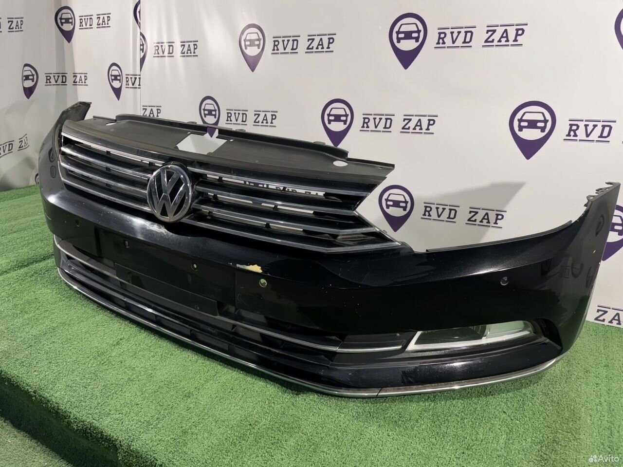 Бампер передний Volkswagen Passat B8 2014-2020 в хорошем состоянии, оригинал, в наличии в России.